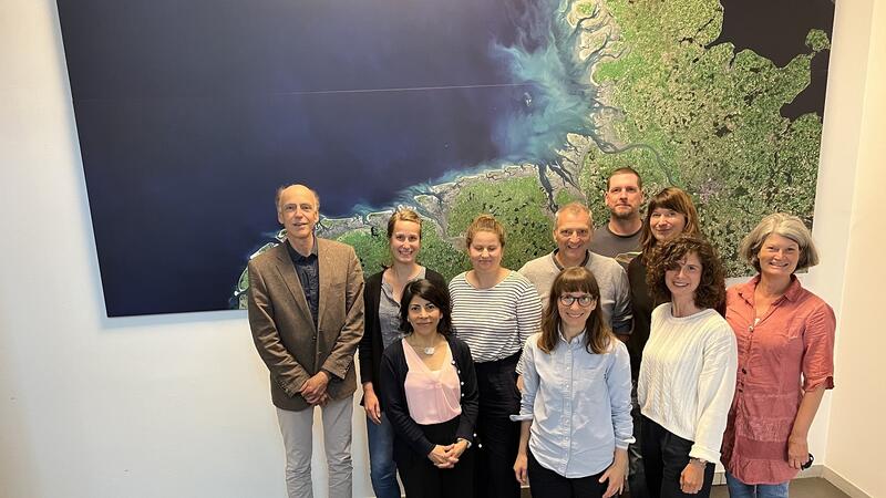NPV HH and CWSS staff. CWSS/ Bostelmann.